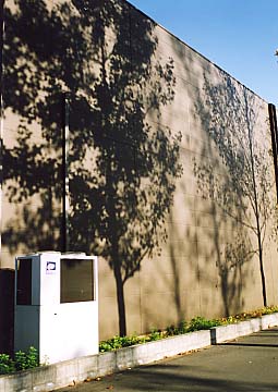 �e�G�V�сA���ăo�[�W����